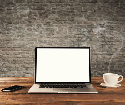 高清笔记本电脑背景素材 软件与辅助设备的完美视觉呈现